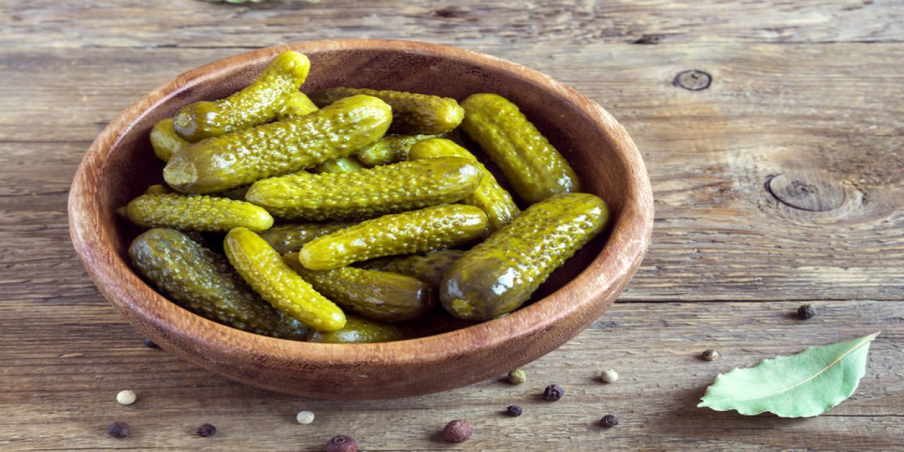 Turşuyu Yapmak bu kadar kolay olmamıştı tam bir haftada oluyor ve tadı çok daha...