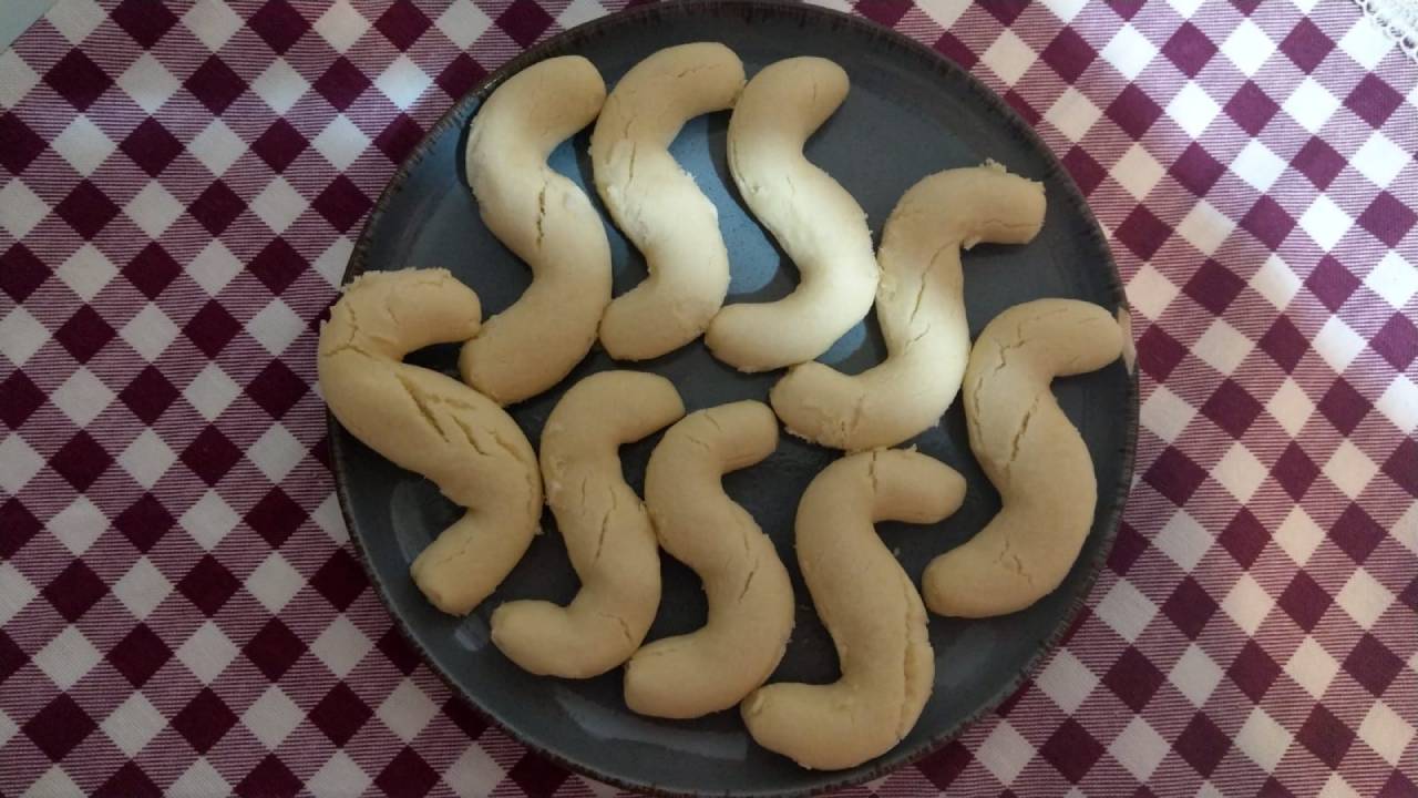 Bayatlamayan kurabiye: Konya Silleye özgü S kurabiye tarifi