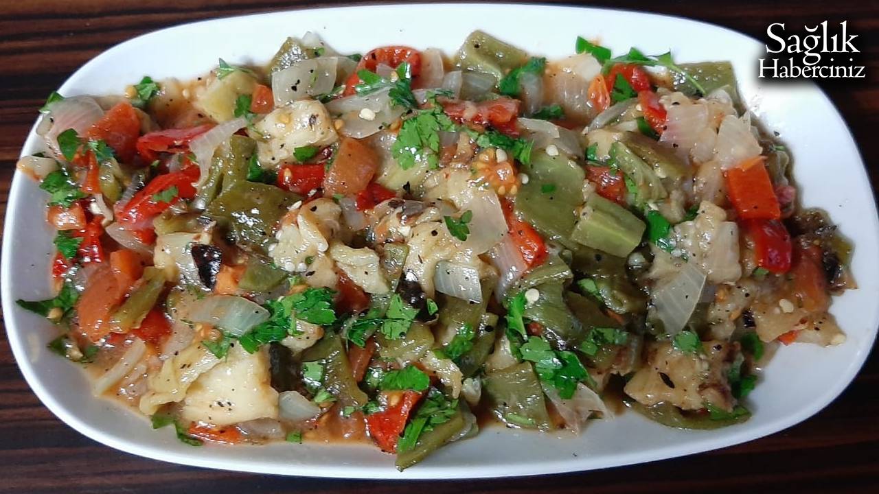 Parmaklarınızı yedirecek enfes bir tarif: Babagannuş salatası (Közlenmiş patlıcan salatası ) tarifi