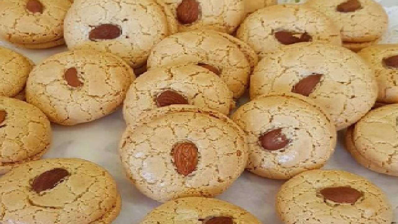 Fındıklı acı badem kurabiyesi nasıl yapılır? İşte orjinal acı badem kurabiyesi tarifi