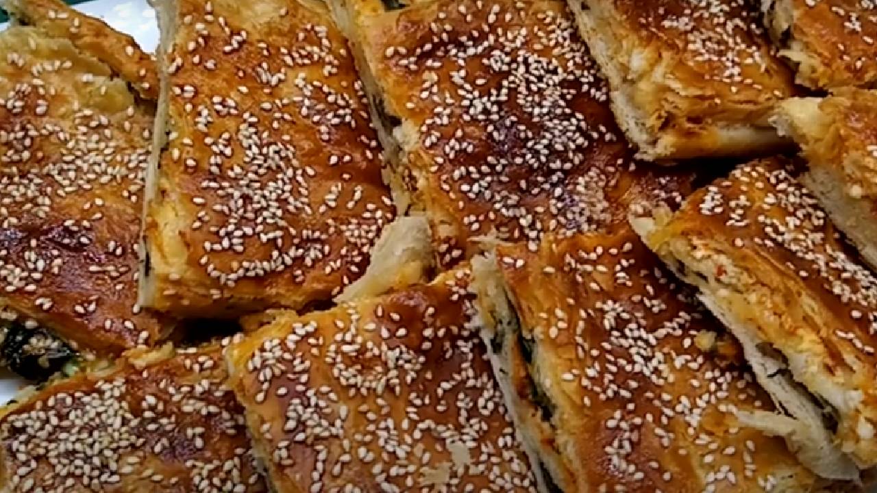 Kayseri'nin meşhur el açması peynirli tandır böreği tarifi
