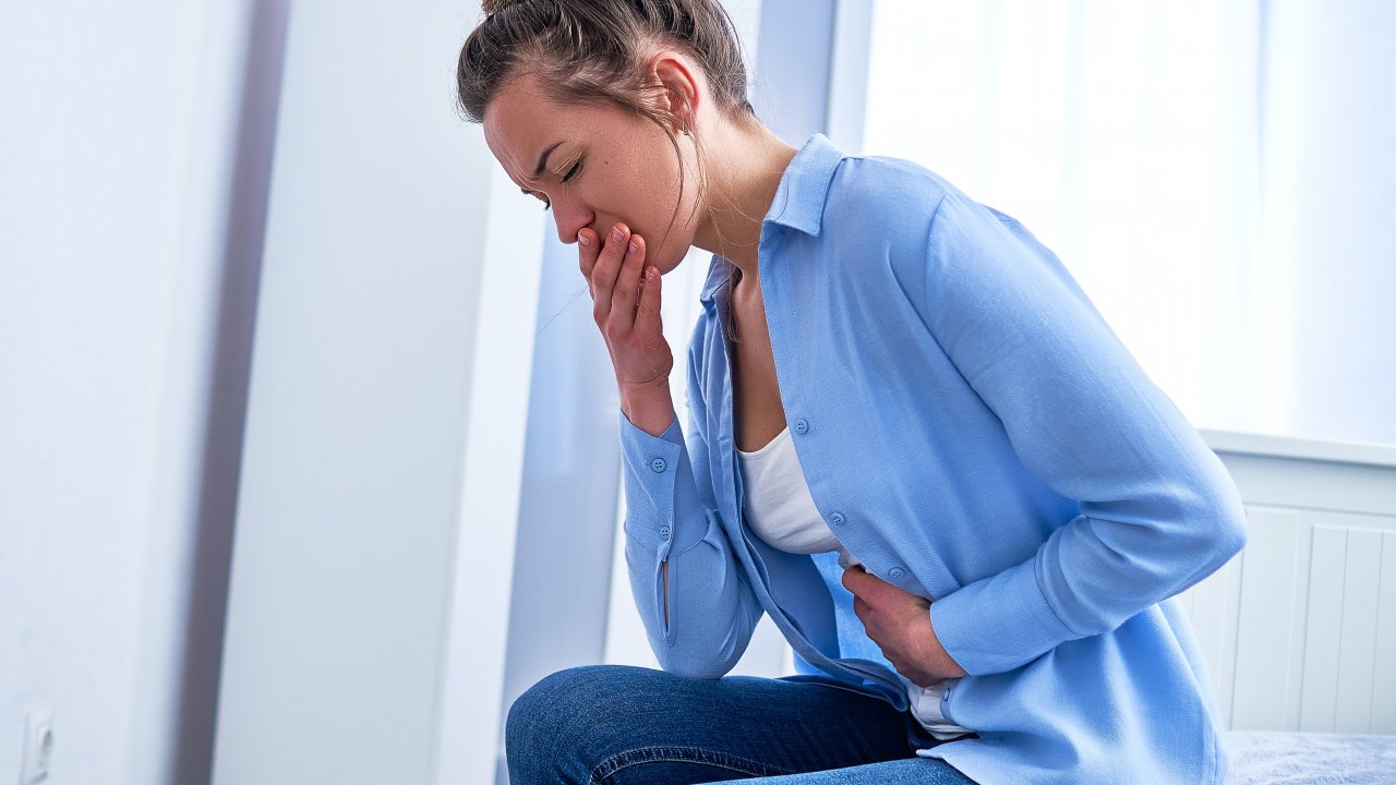 Uzmanı uyardı: Gastrit sandığınız ağrının asıl sebebi safra kesesi taşı olabilir