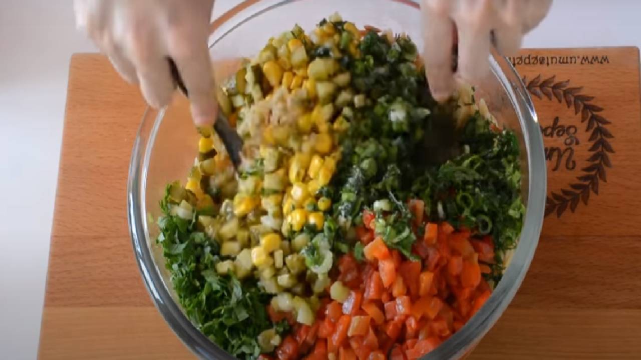 arpa-sehriye-salatasi-4.jpg