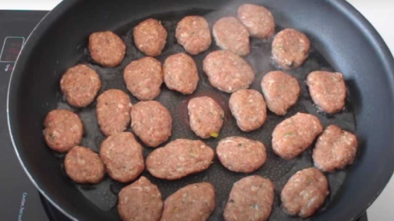 firinda-begendili-kofte-1.jpg